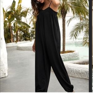 Black spaghetti strap romper